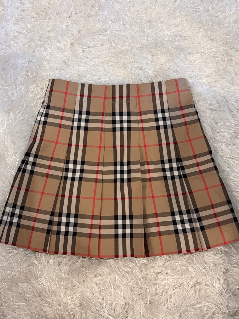 Girl’s Burberry Classic Plaid Pleated Skirt in Beige